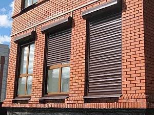 Рулонные шторы и защитные роллеты для вашего дома