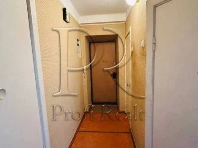 продаж 2-к квартира Київ, Дніпровський, 68000 $