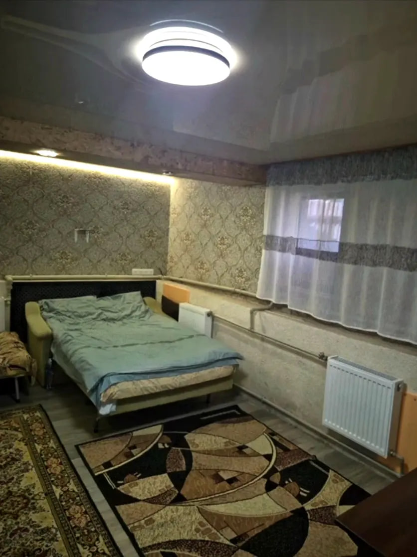 Продам окремий будинок на Немишлі