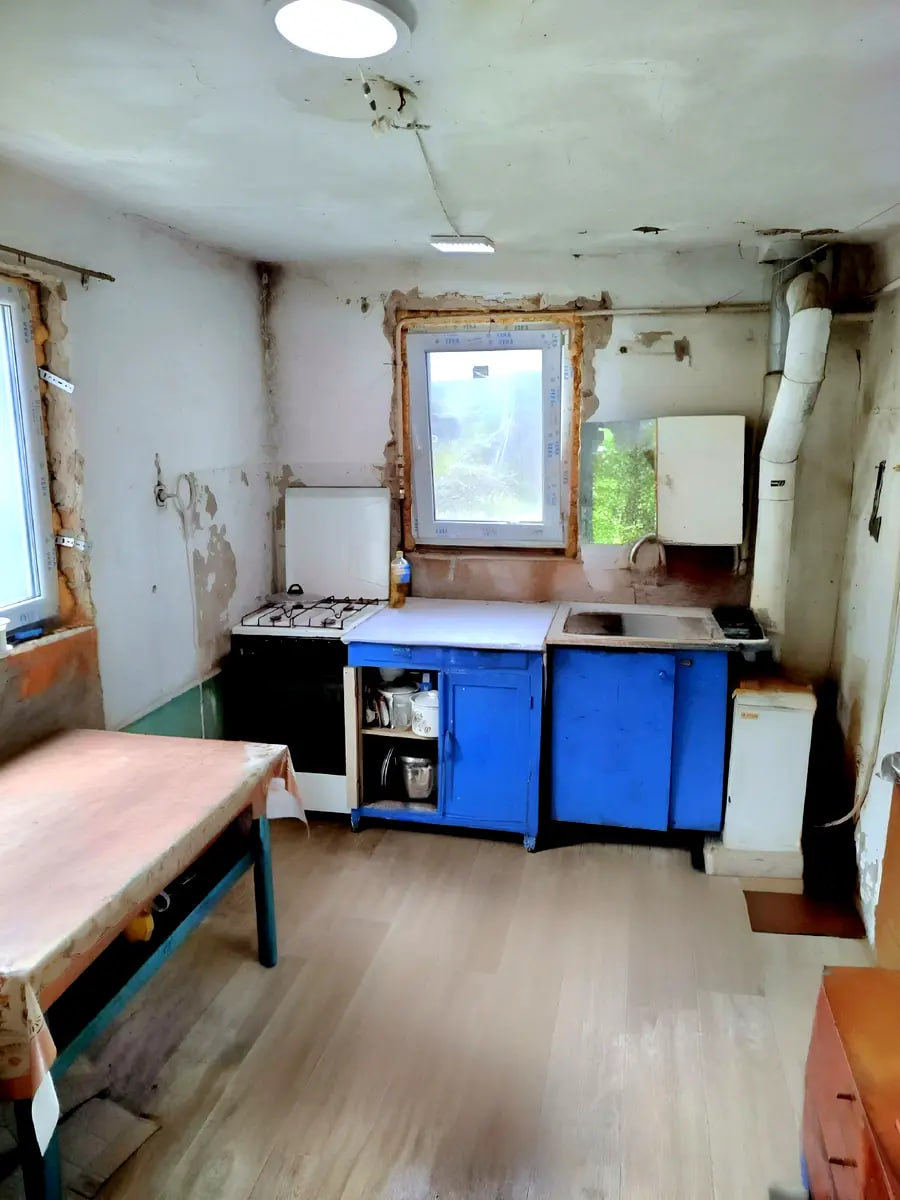 Продам окремий будинок на Немишлі