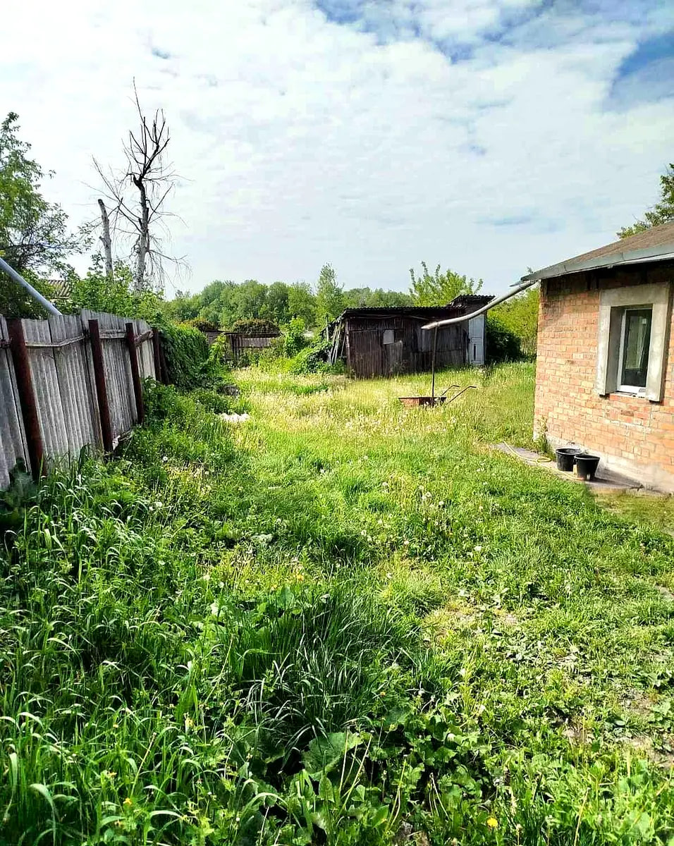 Продам окремий будинок на Немишлі