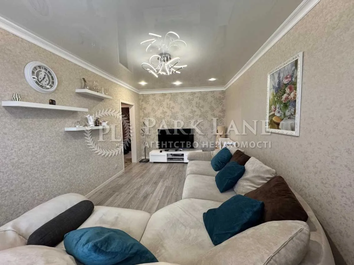 продаж 3-к квартира Київ, Дарницький, 125000 $