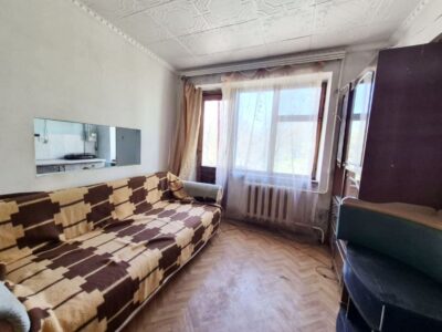 Продам 1 комн. самостоятельную квартиру на ул. Ак.Заболотного