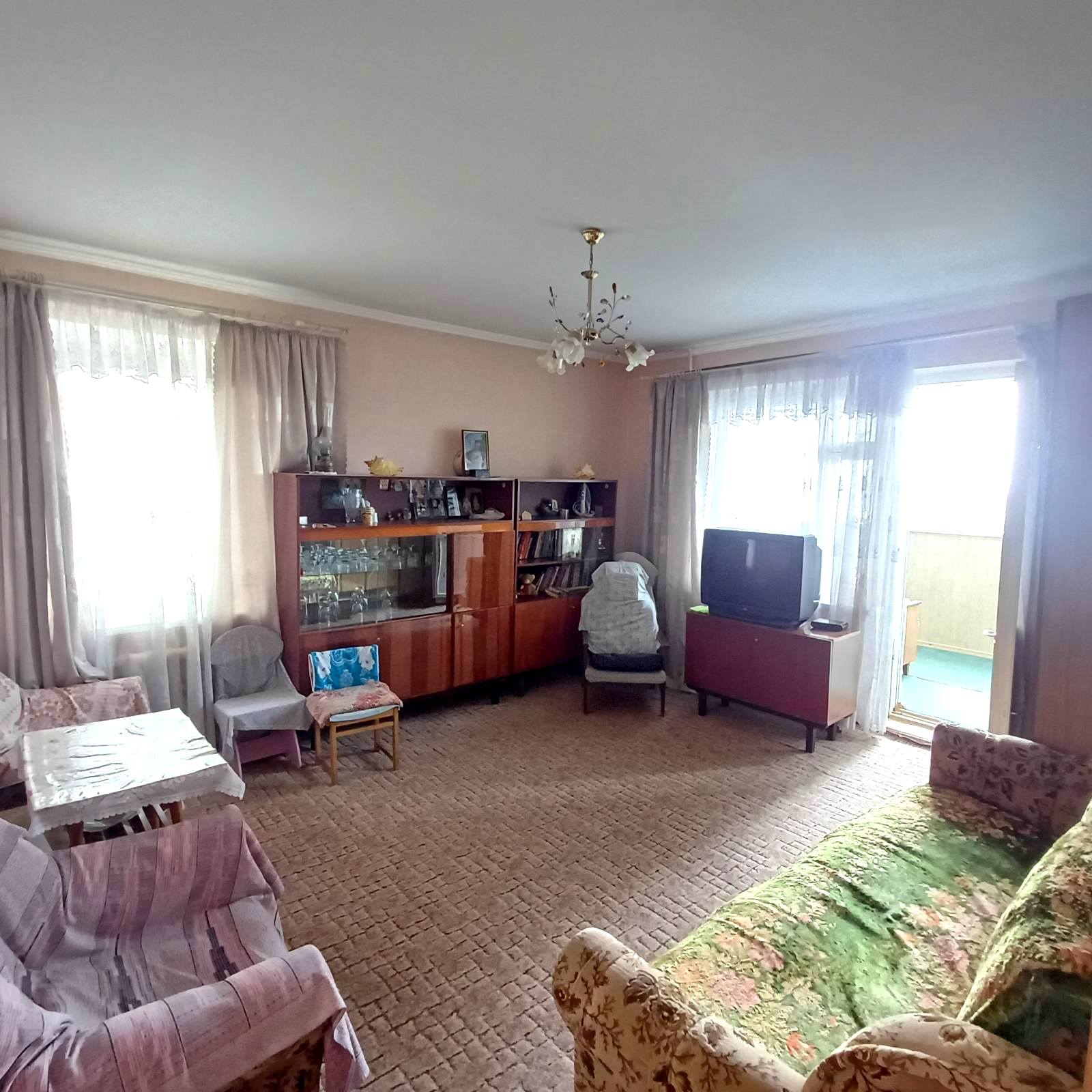 Продам 3х комн. квартиру на Крымском бульваре