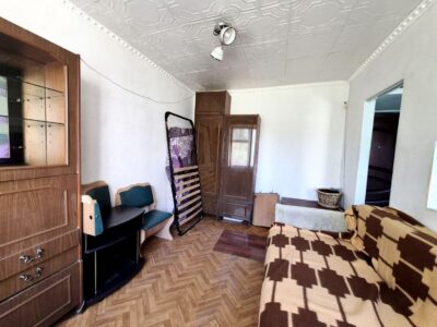 Продам 1 комн. самостоятельную квартиру на ул. Ак.Заболотного