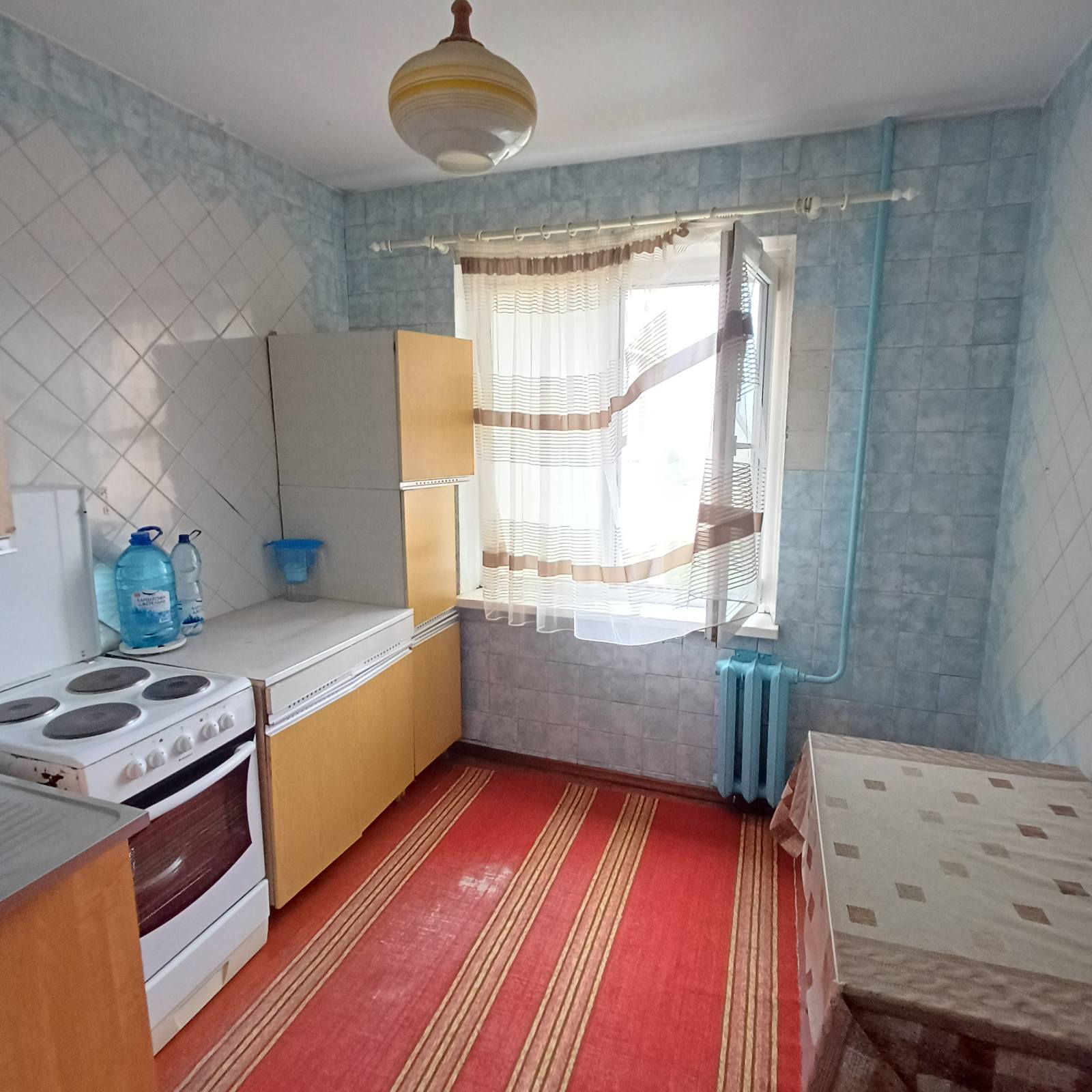 Продам 3х комн. квартиру на Крымском бульваре