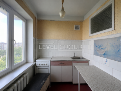 Березняки проспект Павла Тичини 9, 3к квартира, вид на озеро Тельбін