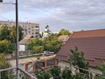 Продаж частини будинку