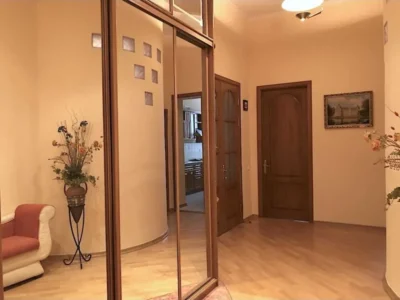 довгострокова оренда 2-к квартира Київ, Шевченківський, 32500 грн./міс.