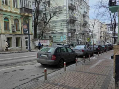 довгострокова оренда торгові площі Київ, Печерський, 2500 $/міс.