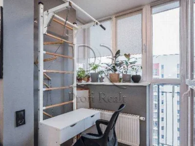 продаж 2-к квартира Києво-Святошинський, Крюківщина, 98000 $