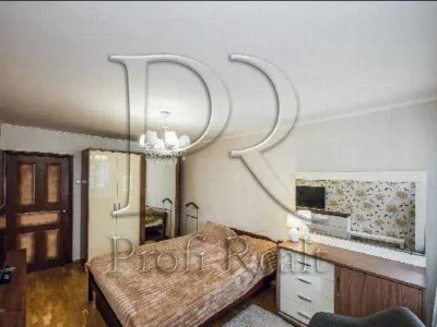 продаж 3-к квартира Київ, Голосіївський, 93000 $