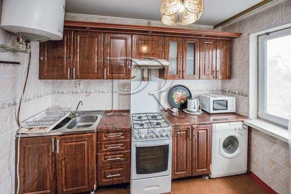 продаж 2-к квартира Київ, Солом`янський, 57000 $