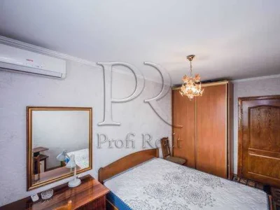 продаж 2-к квартира Київ, Солом`янський, 57000 $