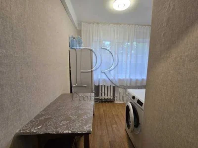 продаж 1-к квартира Київ, Солом`янський, 48000 $