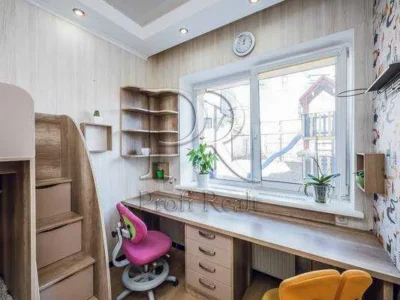 продаж 2-к квартира Києво-Святошинський, Гатне, 76000 $