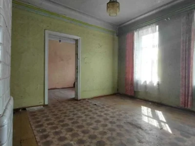 продаж 2-к квартира Луцьк, 42000 євро