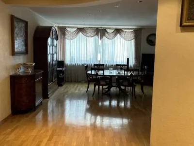 продаж 5-к квартира Київ, Оболонський, 537600 $