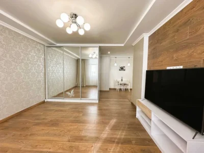 продаж 2-к квартира Київ, Голосіївський, 129800 $