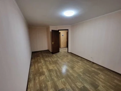 продаж 1-к квартира Києво-Святошинський, Софіївська Борщагівка, 1999999 грн.