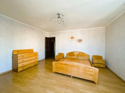 продаж 3-к квартира Київ, Дарницький, 89000 $