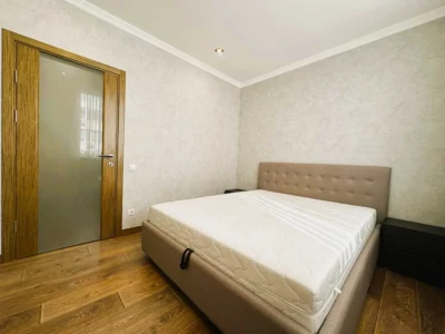 продаж 2-к квартира Київ, Голосіївський, 129800 $