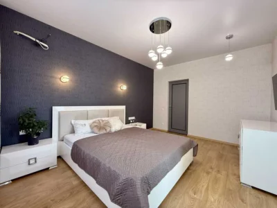 продаж 3-к квартира Києво-Святошинський, Ірпінь, 127000 $