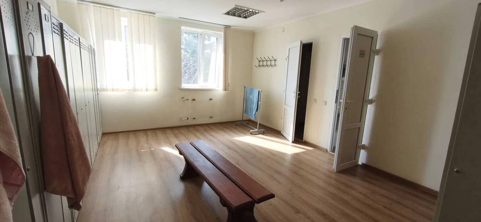продаж виробничі приміщення Макарівський, Мотижин, 720000 $