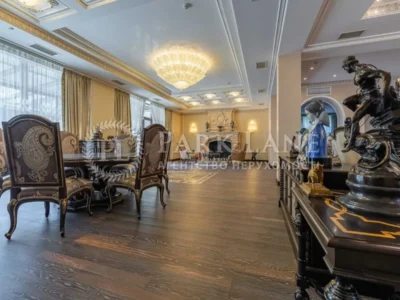 продаж 9-к будинок Київ, Печерський, 6000000 $