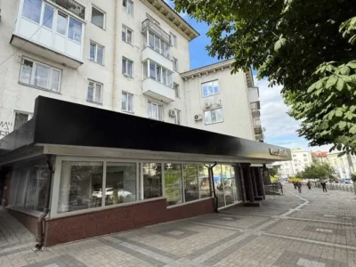 довгострокова оренда торгові площі Луцьк, 127700 грн./міс.