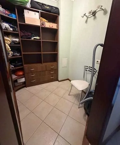 продаж 2-к квартира Київ, Дарницький, 138000 $