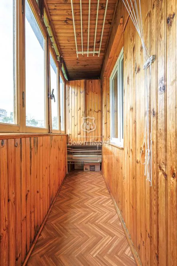 продаж 1-к квартира Київ, Дніпровський, 52000 $