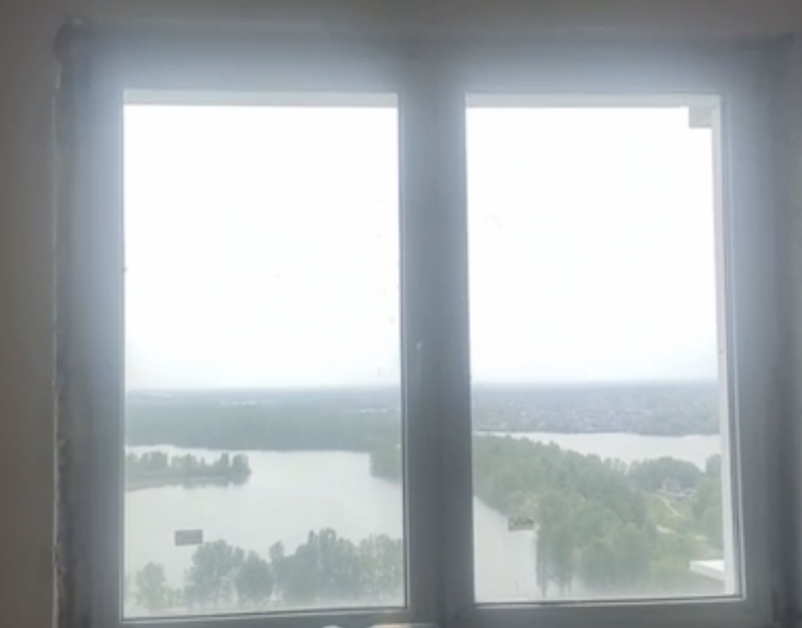 Студія 37,92 м² | 21 поверх | Вид на озеро | ЖК Патріотика Збараж