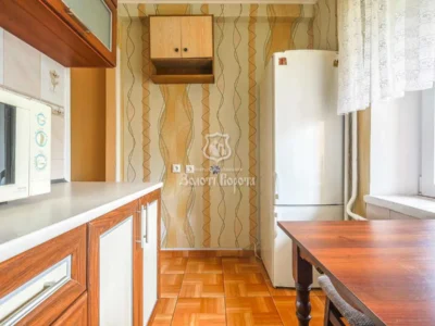 продаж 1-к квартира Київ, Дніпровський, 52000 $