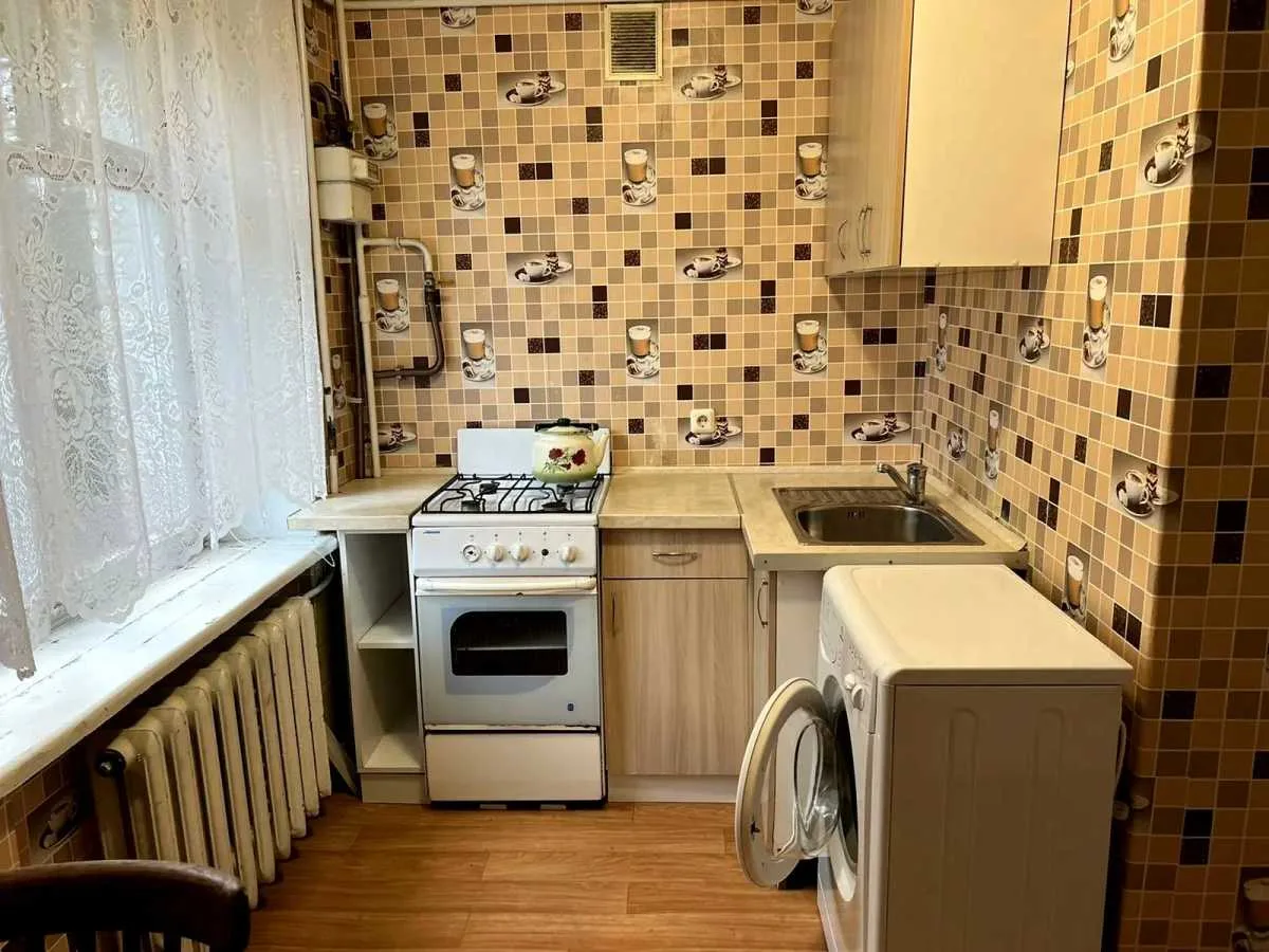 довгострокова оренда 1-к квартира Київ, Дарницький, 8999 грн./міс.