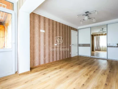 продаж 1-к квартира Київ, Дніпровський, 52000 $