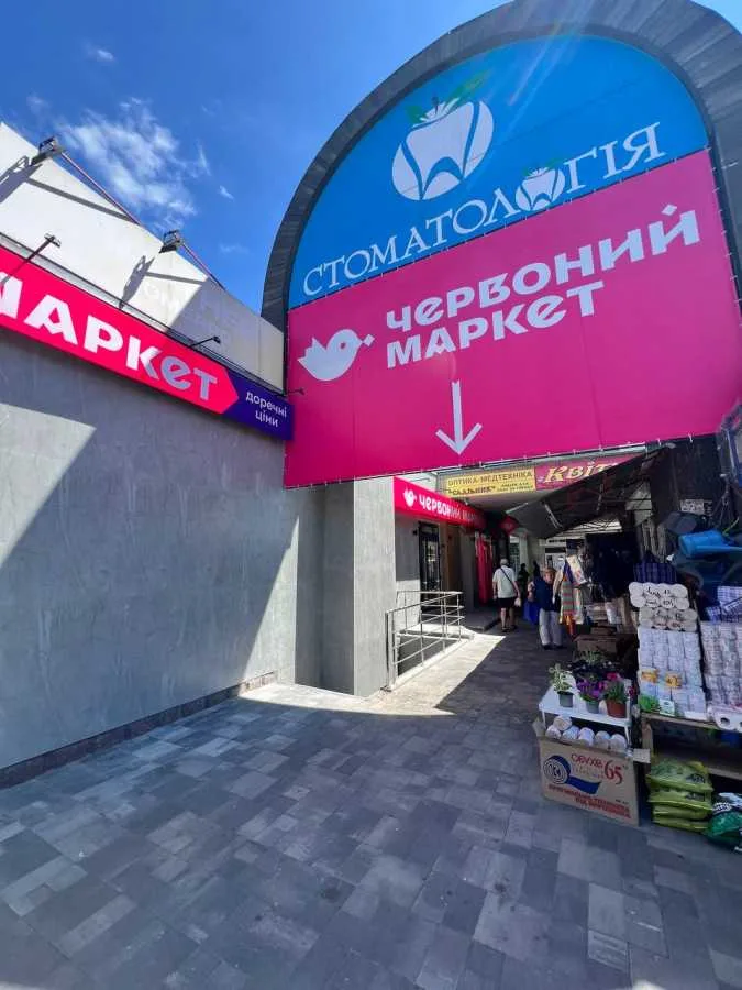 довгострокова оренда торгові площі Київ, Деснянський, 65000 грн./міс.