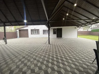 довгострокова оренда 5-к будинок Київ, Дарницький, 2700 $/міс.