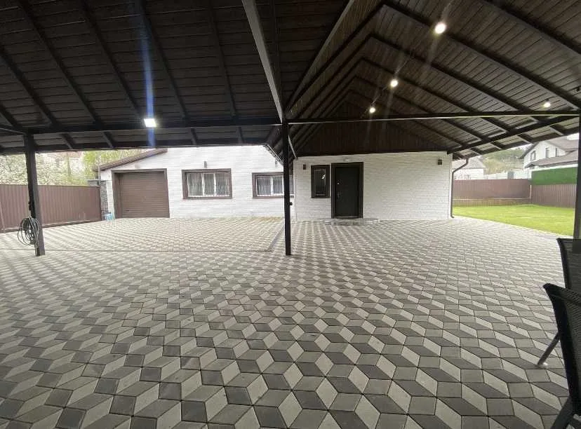 довгострокова оренда 5-к будинок Київ, Дарницький, 2700 $/міс.