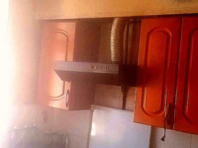 Продам 3 кімнатну квартиру в Києві біля метро Святошино