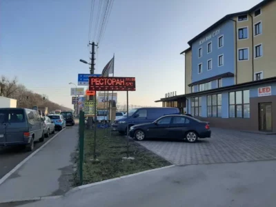 продаж об’єкт сфери послуг Київ, Солом`янський, 2369000 $