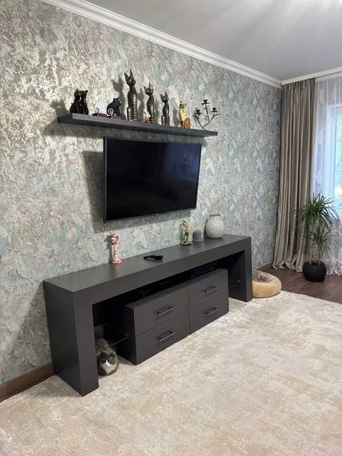 продаж 3-к квартира Рівне, 75000 $