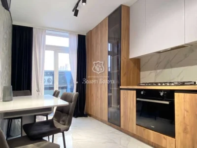 продаж 2-к квартира Києво-Святошинський, Крюківщина, 75000 $
