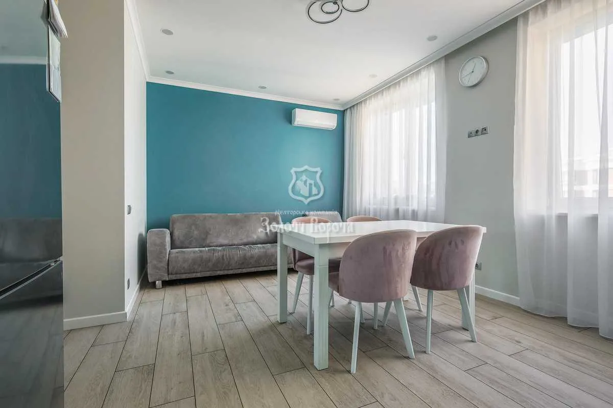 продаж 5-к квартира Києво-Святошинський, Софіївська Борщагівка, 185000 $