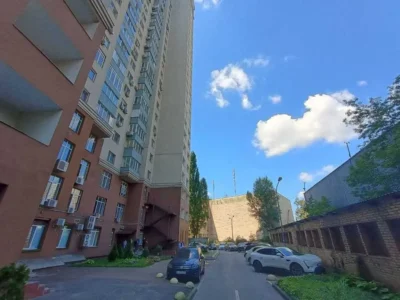 продаж 4-к квартира Київ, Дніпровський, 315000 $