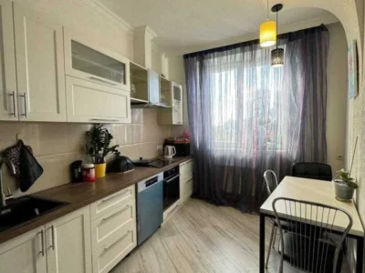 продаж 2-к квартира Білоцерківський, Біла Церква, 95000 $