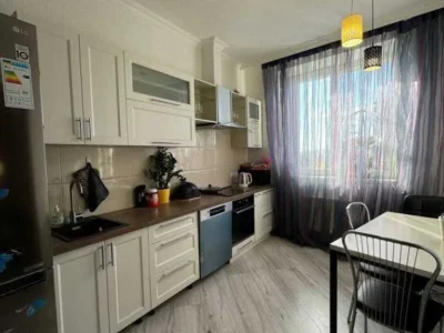 продаж 2-к квартира Білоцерківський, Біла Церква, 95000 $