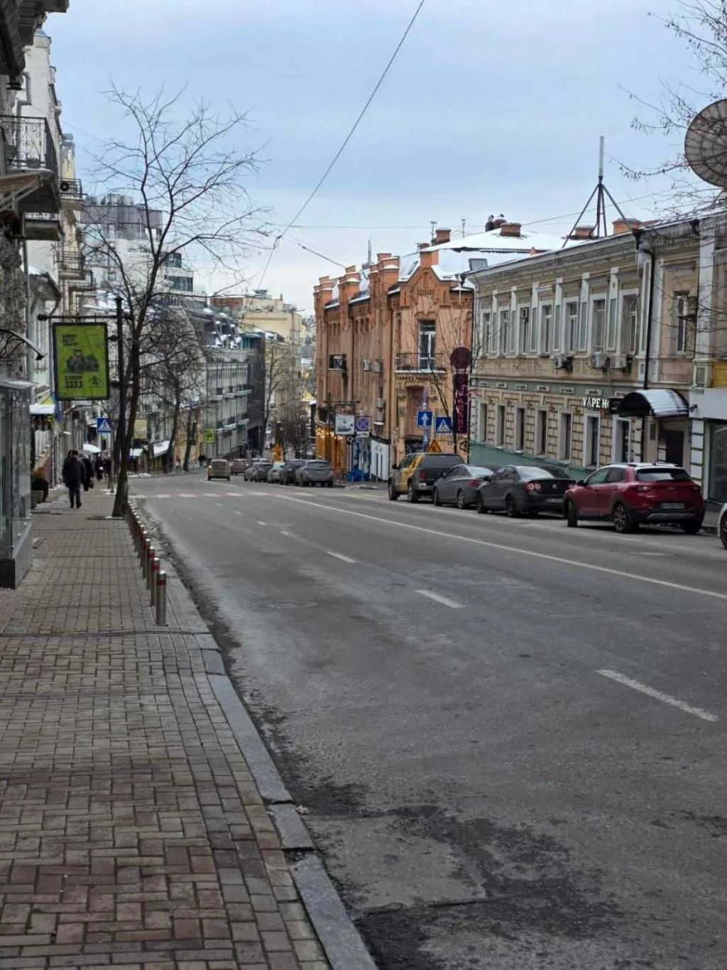 довгострокова оренда торгові площі Київ, Печерський, 2500 $/міс.