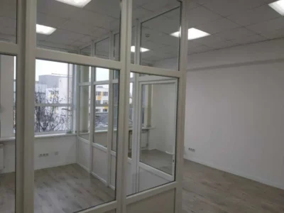 довгострокова оренда офісне приміщення Київ, Дніпровський, 12600 грн./міс.
