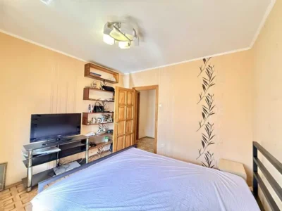 продаж 4-к квартира Київ, Деснянський, 66999 $